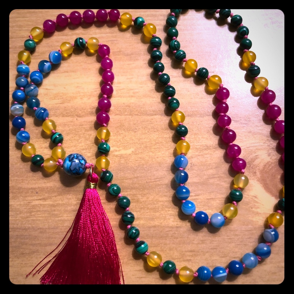 Quartzite and agate beaded mala necklace